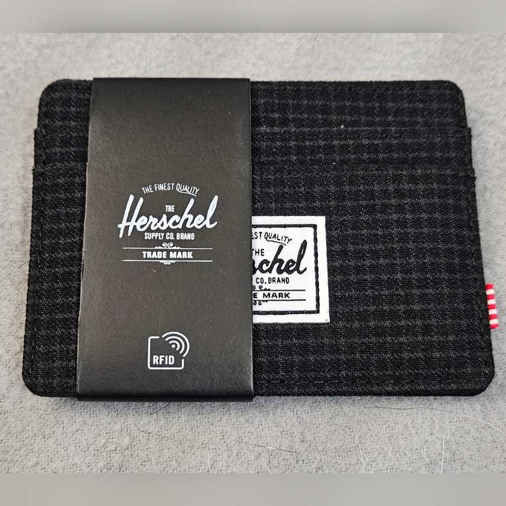 2/$25 MENS HERSCHEL SUPPLY CO. CHARLIE DARK GRID BLACK CREDIT CARD HOLDER WALLET